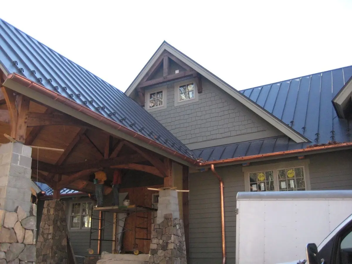 Craftsman Roofing team delivering quality roofing work in Sierra Vista